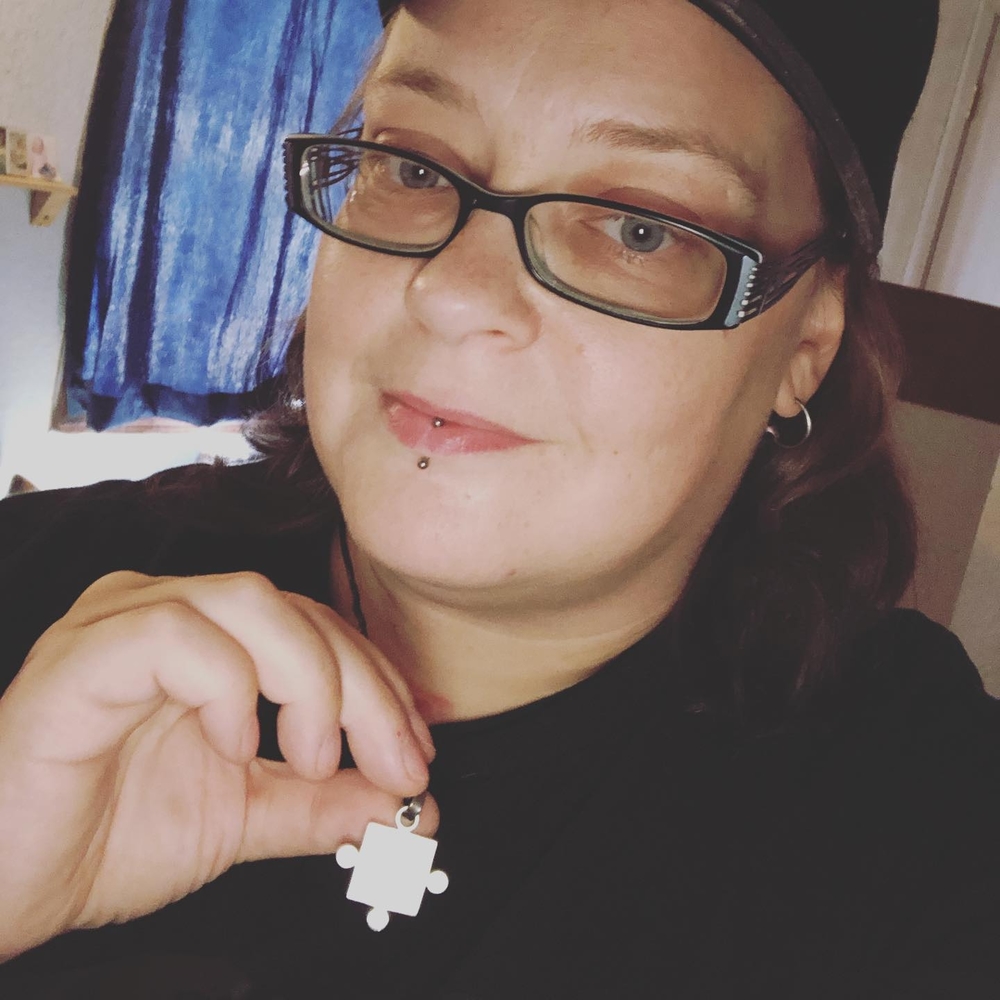 Meet your Posher, Leah